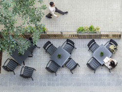 Стол пластиковый Sky Table 70