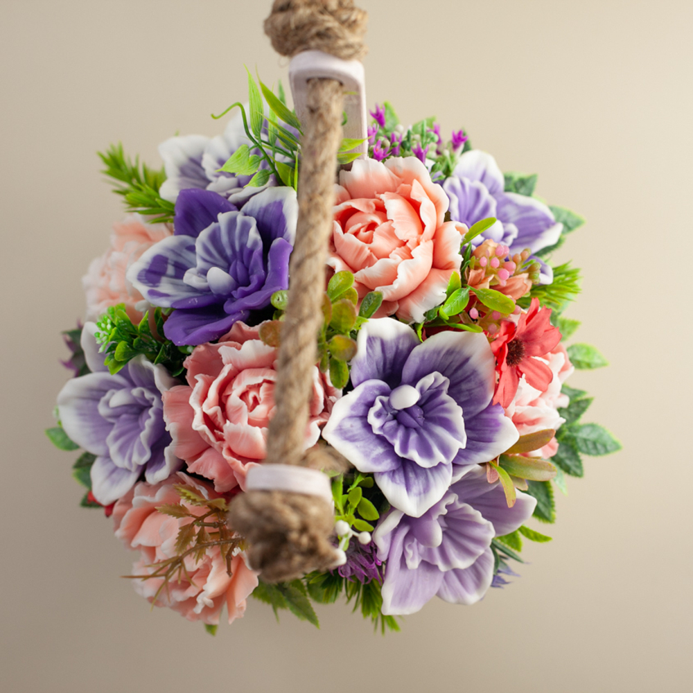 Орхидеи и пионы