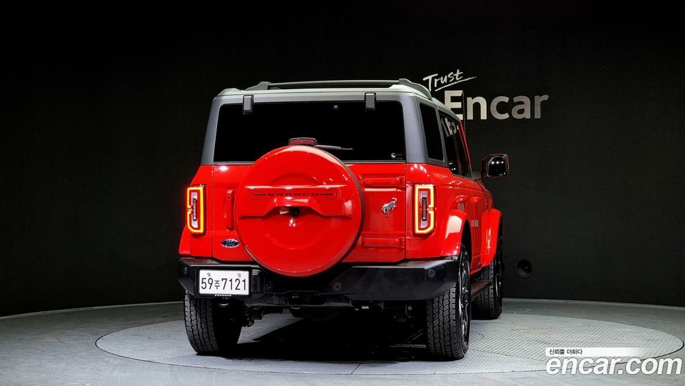 Ford Bronco 6 Generation 2.7 Outer Banks (05.2023)