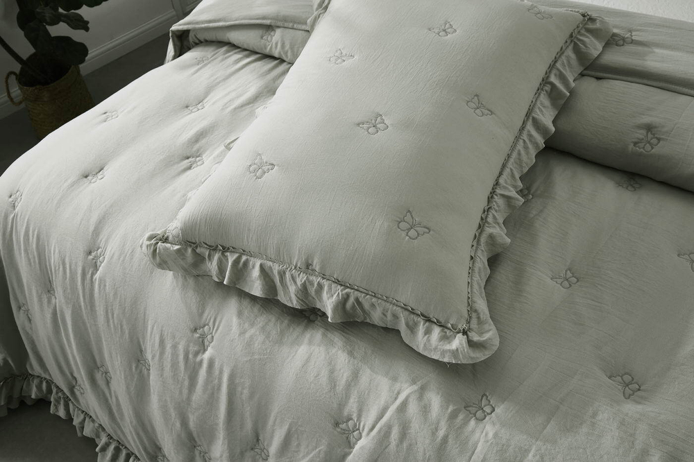 Покрывало 160х220 и наволочка 50х70 Sofi De MarkO Ребека Беж