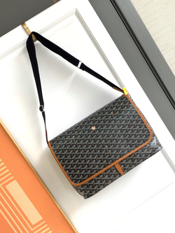 Goyard Capetien MM Messenger Bag