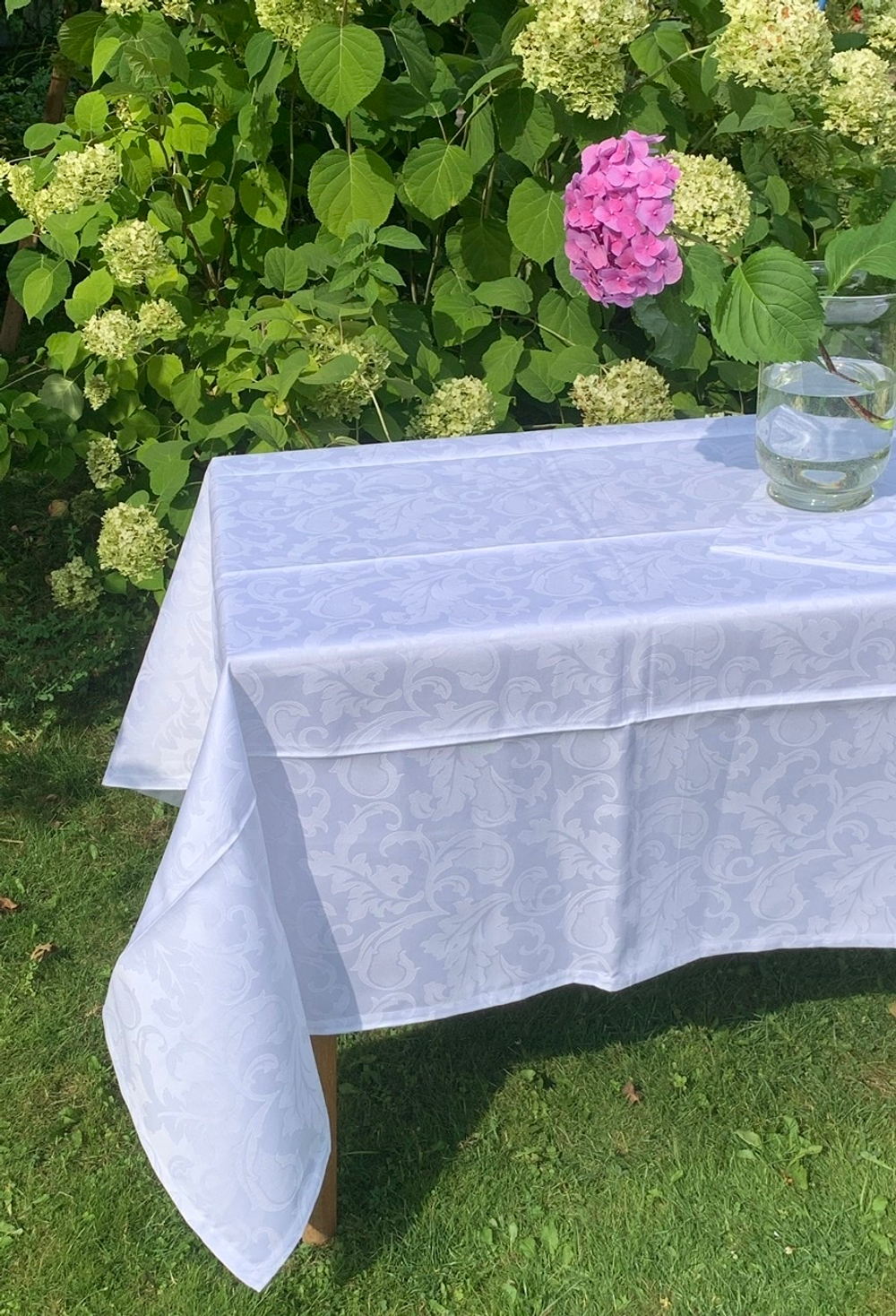 Скатерть 180x320 и 12 салфеток EmilioGatti Florida белые