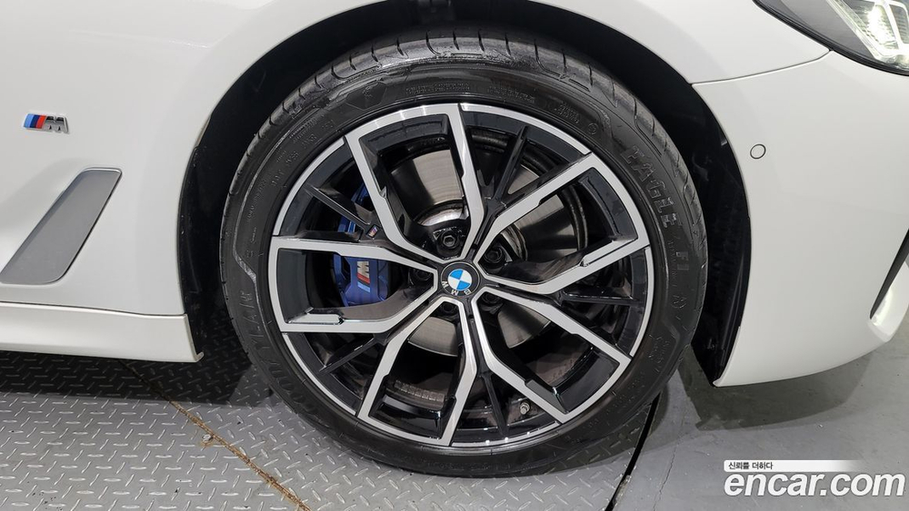 BMW 5 Series (G30) 530i M Sports (01.2022)