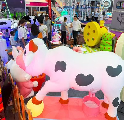 Интерактивные игрушки «Молочная ферма»