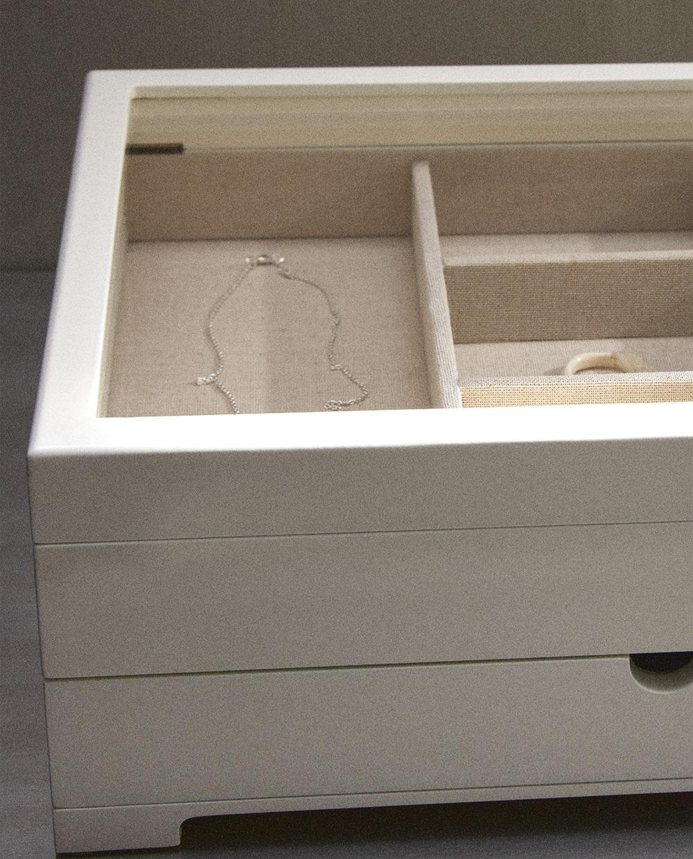Zara Home Шкатулка изо льна, цвет белый, 36 см