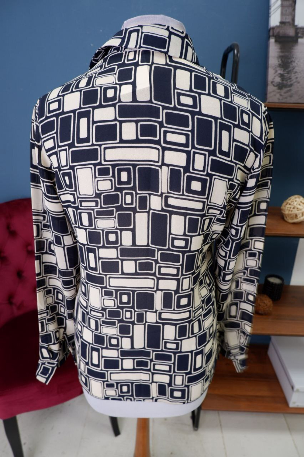 Блузка стильная 44 размер