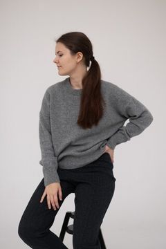 Джемпер Л.Т., 100% шерсть ягнёнка, цвет небо Петербурга.