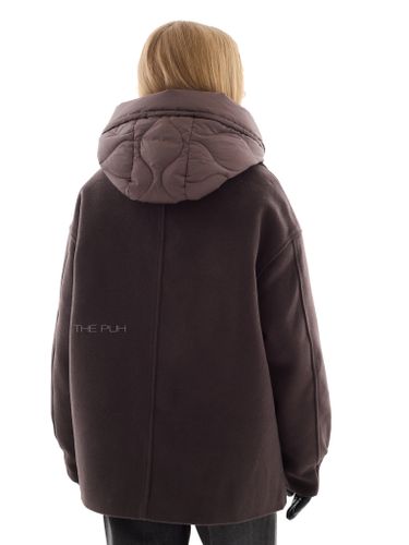 Винное двубортное пальто с манишкой