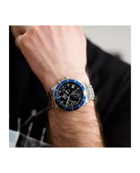 Наручные часы Casio Edifice EFV-540D-1A2VUEF