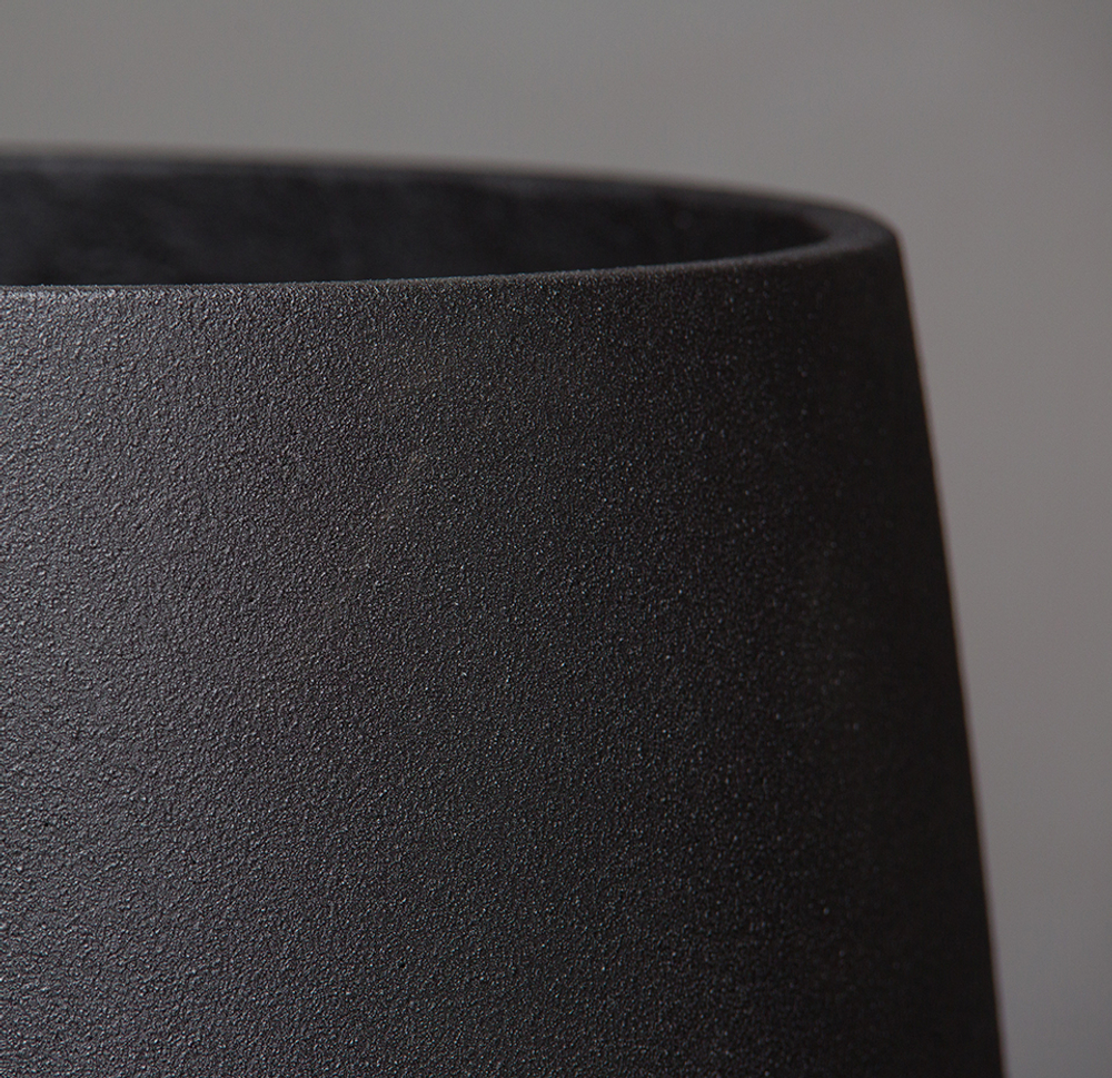 Кашпо CONE NERO