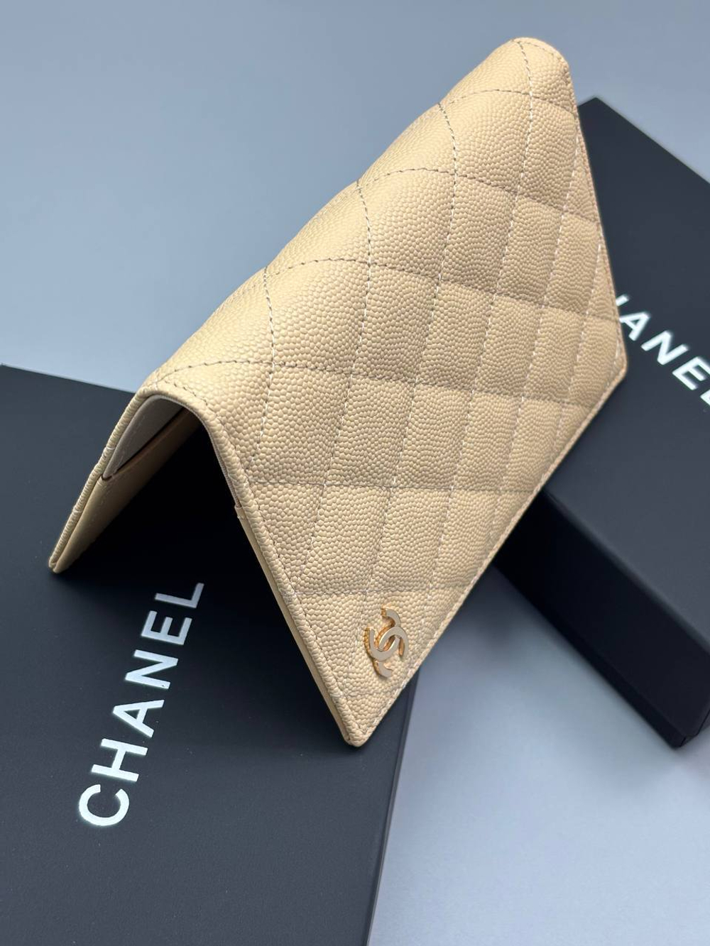 Обложка на паспорт CHANEL