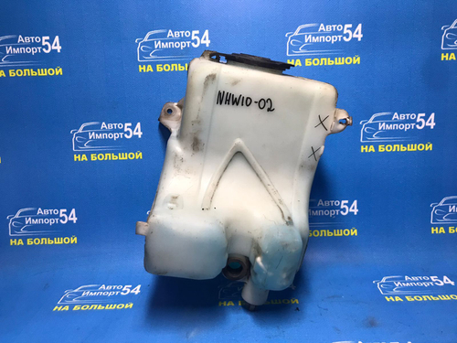 Бачок омывателя TOYOTA PRIUS 1999