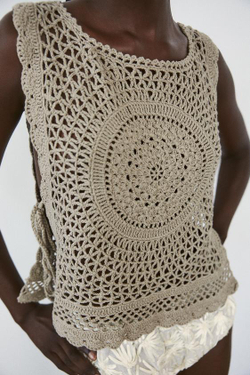 ZARA ТРИКОТАЖНЫЙ ТОП ИЗ КРУЖЕВА КРОШЕ С ЗАВЯЗКАМИ, ЛИНЯЛЫЙ ЗЕЛЕНЫЙ