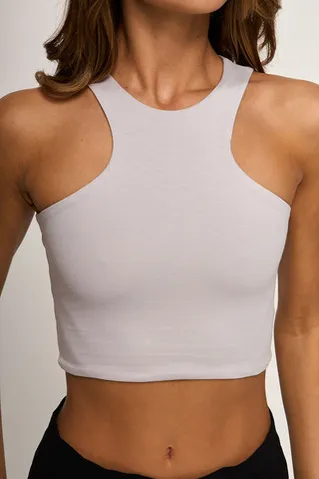 Кроп майка из хлопка серого цвета