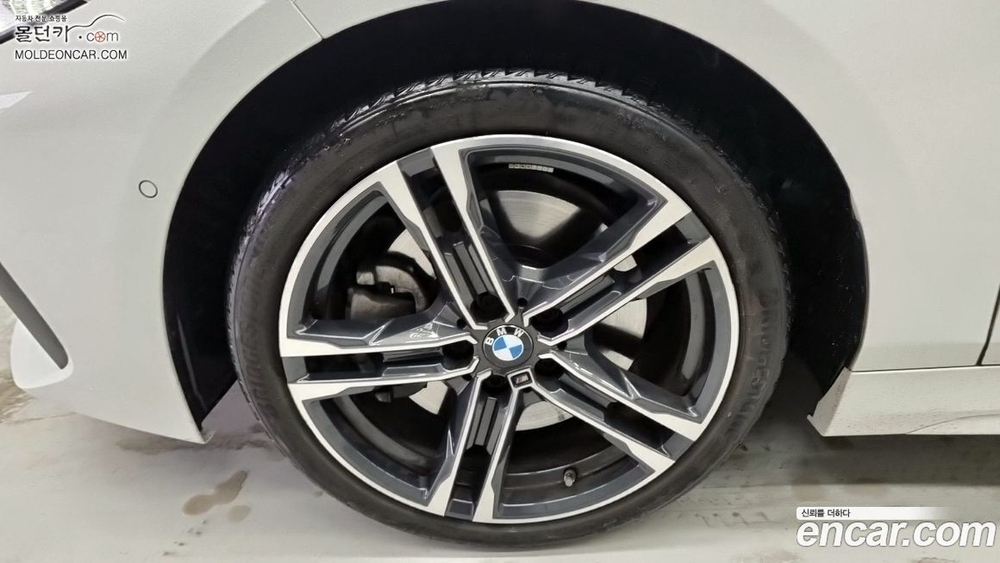 BMW 1 Series (F40) 120i M Sports (05.2022)