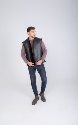 мужской жилет из натуральной овчины