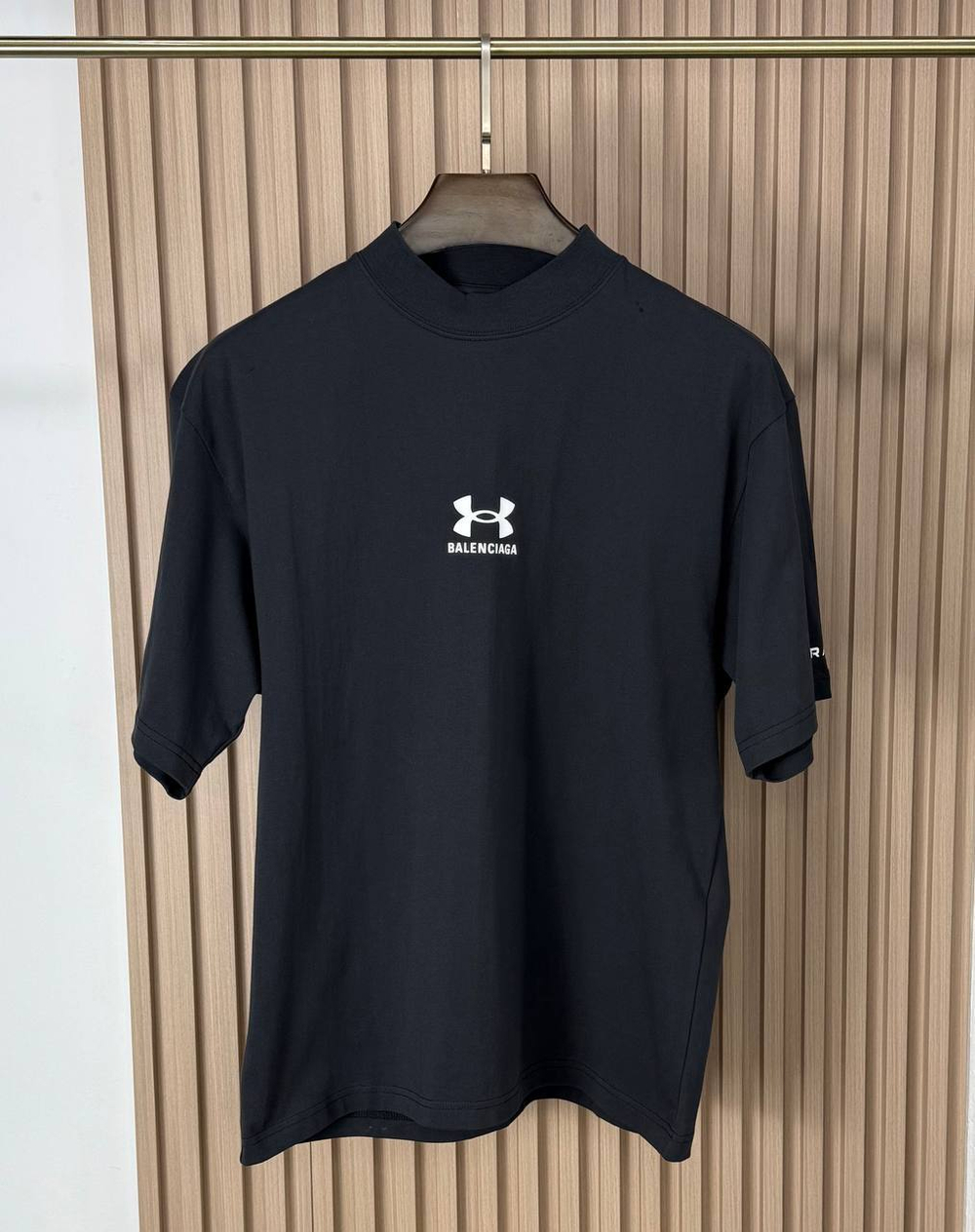 Футболка Balenciaga