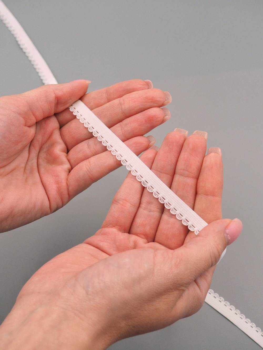 Бельевая резинка белая ажурная ширина 10 мм с учетом фестона