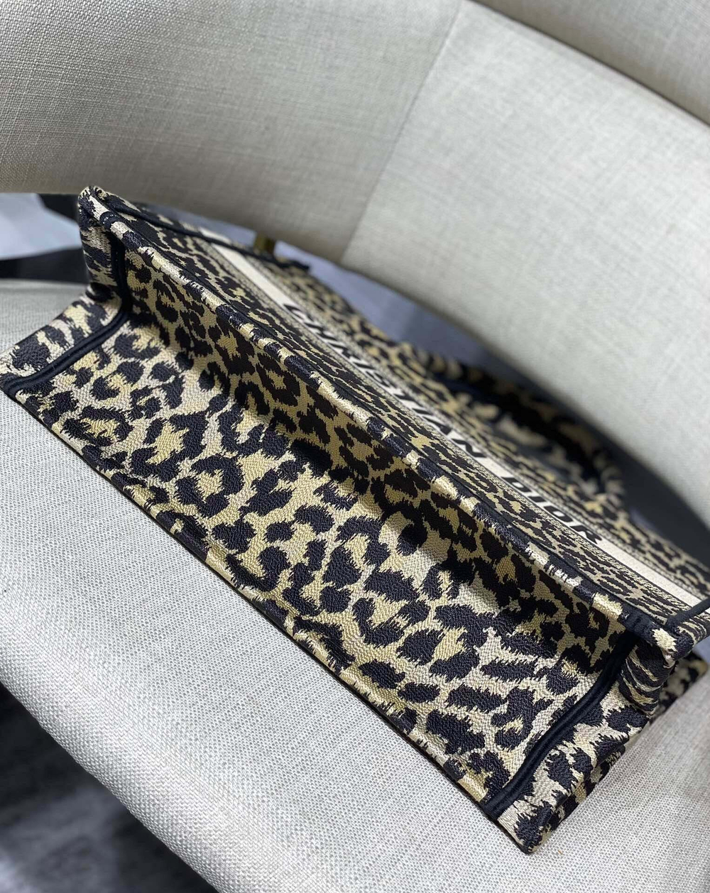 Christian Dior Book Tote 36 cm