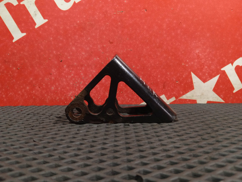 Кронштейн амортизатора кабины