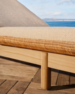 Шезлонг Galea из тикового дерева и синтетического ротанга