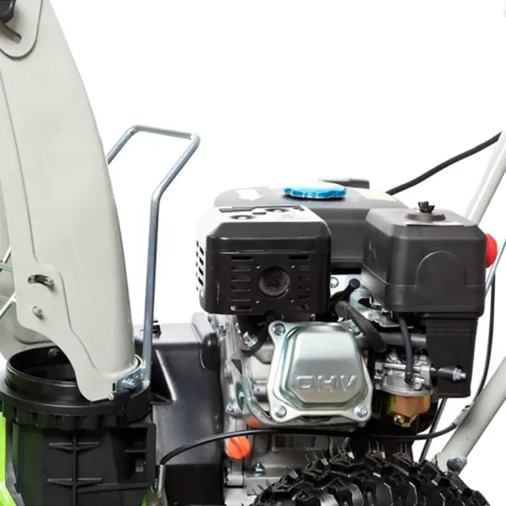 Redverg RD-SB56/7EB бензиновый снегоуборщик 7 л.с. ковш 56 см, выброс 15 м, 4 вперед/1 назад