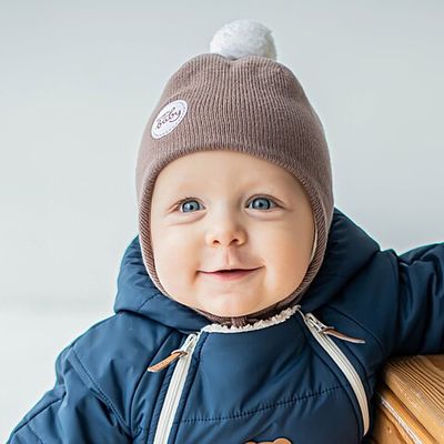 Warm blend yarn hat with ties 3-18 months - Coffee