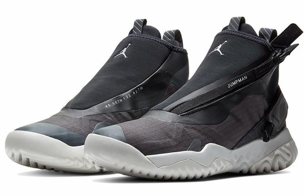 Кроссовки Jordan Proto React