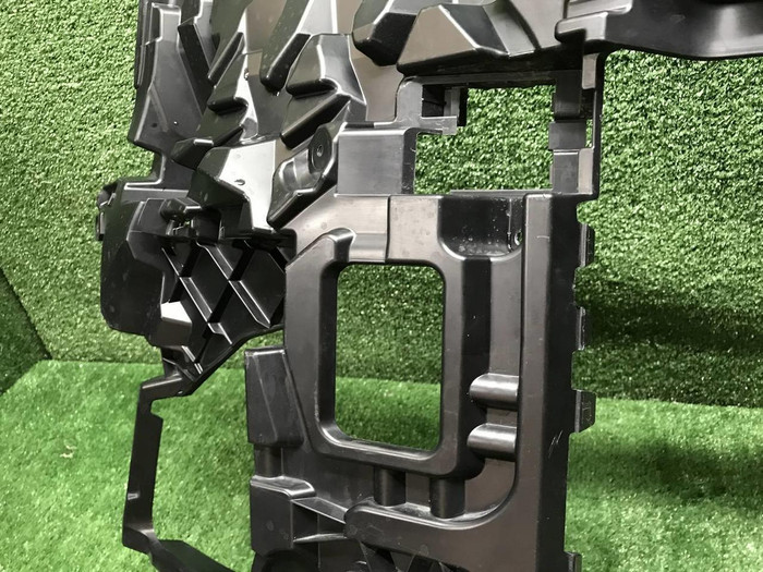 Кронштейн перед. бампера BMW X5 G05 23-нв M-paket