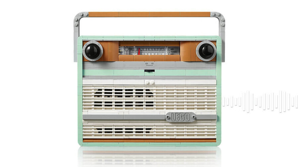 Конструктор LEGO Icons 10334 Ретро радио