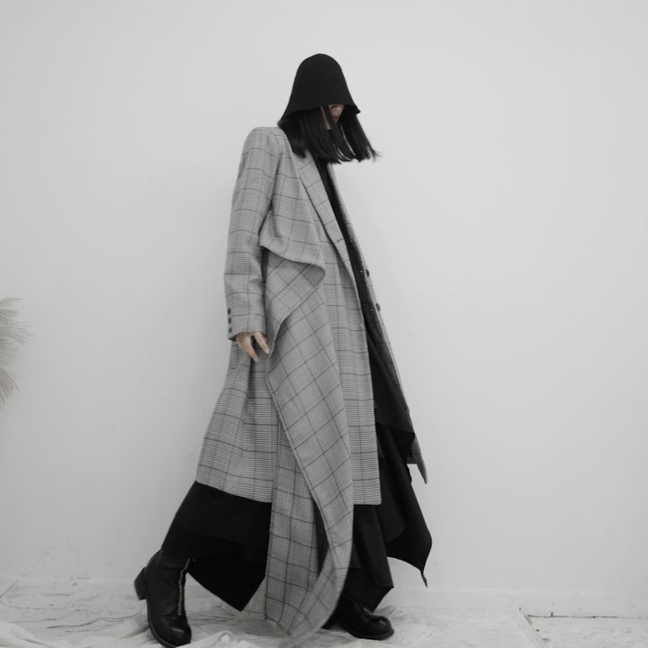 Плащ «LUGRIS»