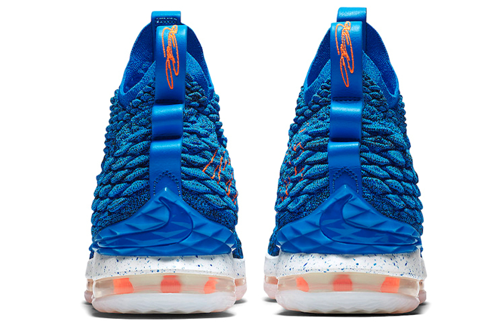Кроссовки Nike Lebron 15 Hardwood Classics 15