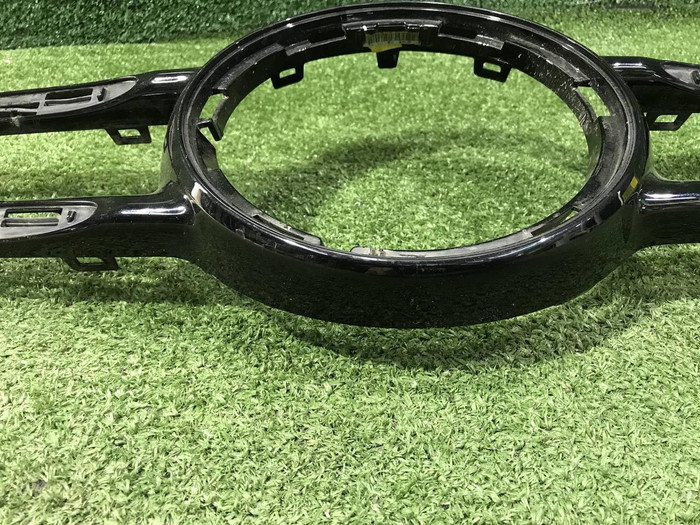 Накладка решетки радиатора Mercedes V W447 (2014-н.в.)