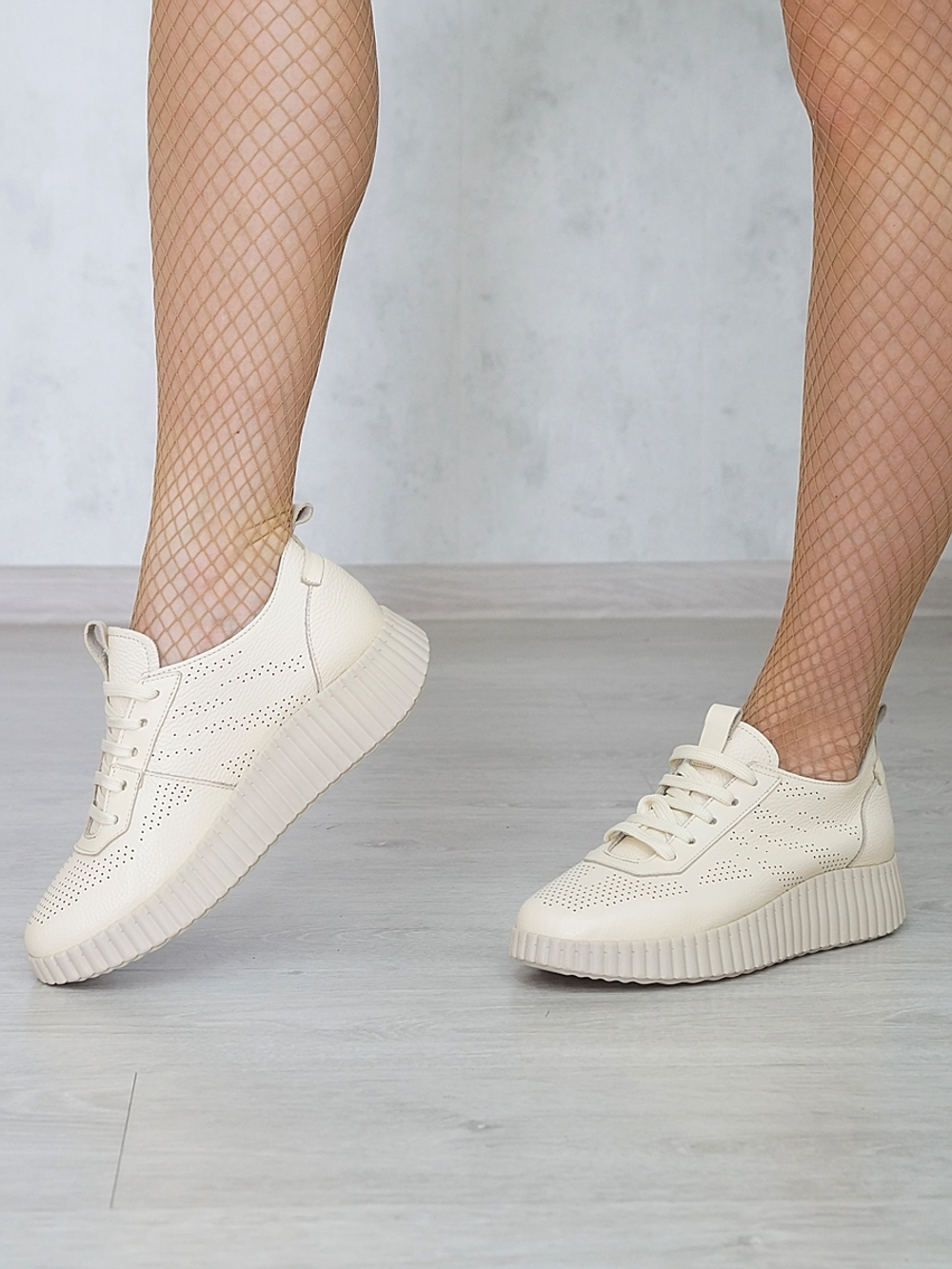 Кроссовки женские летние натуральная кожа