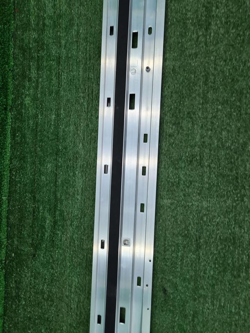 Кронштейн подножки левый Toyota LC Prado 150 09-нв
