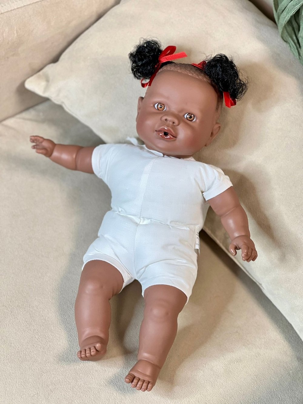 Кукла Berbesa мягконабивная 38см ALICIA в пакете (4354K)