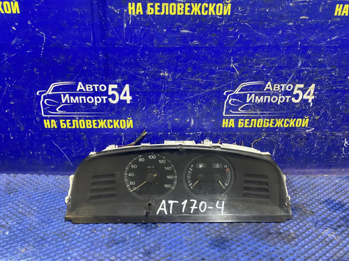 Щиток приборов TOYOTA CORONA 1988