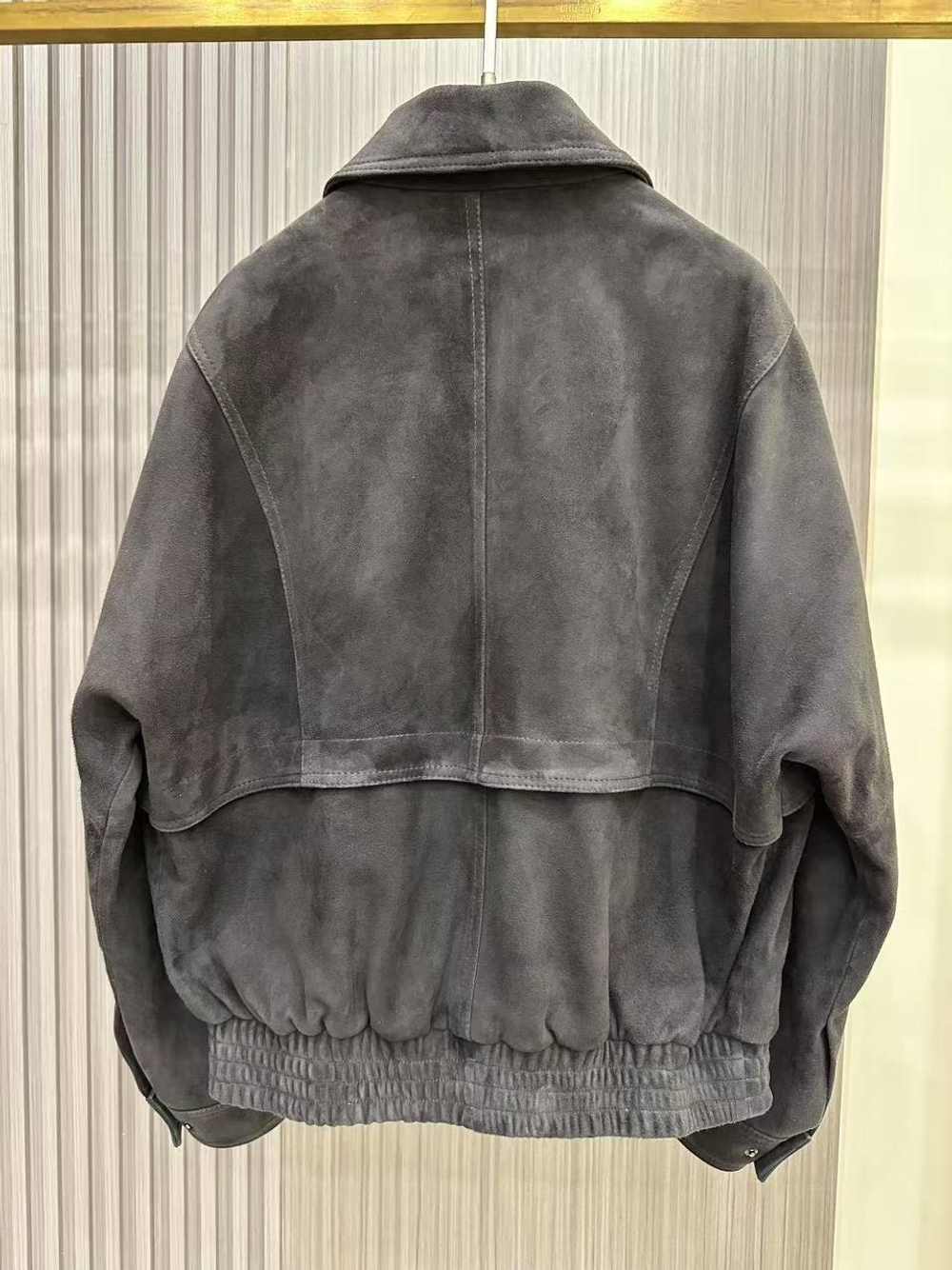 Бомбер из замши «Dark gray» с накладными карманами