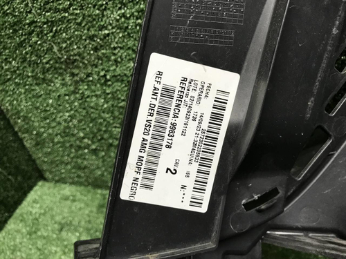 Кронштейн перед. бампера Mercedes V w447 14-19 AMG