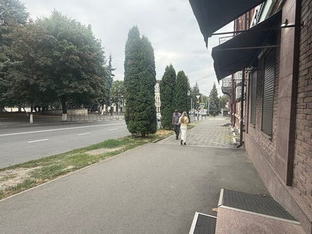 Коммерция в центре