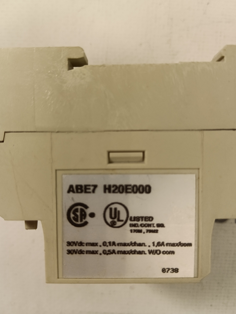 Telemecanique ABE7H20E000 б/у