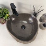 Раковина из речного камня RS-65466 45*41*15 0861