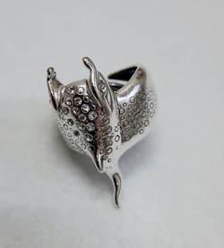 "Манта" кольцо из коллекции "Вокруг света"