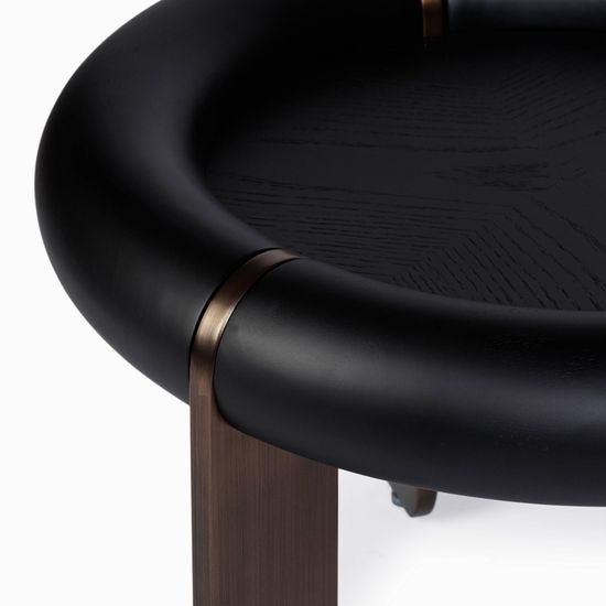 Кофейный стол Luca диаметр 60 сталь нержавеющая, шпон дуба