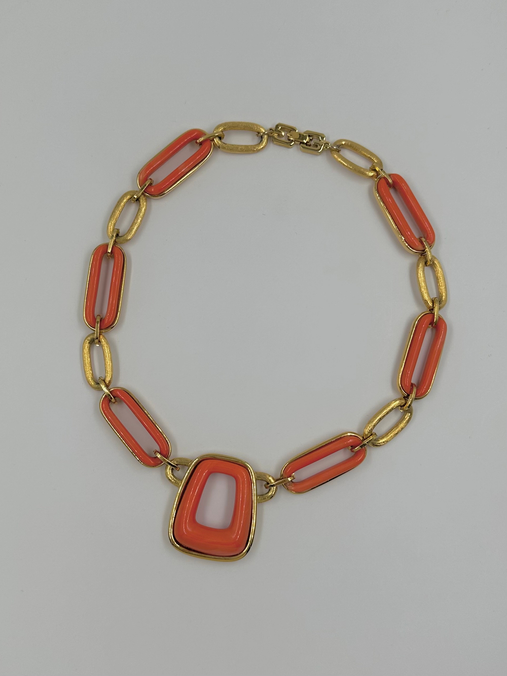 Колье с оранжевым пластиком Givenchy