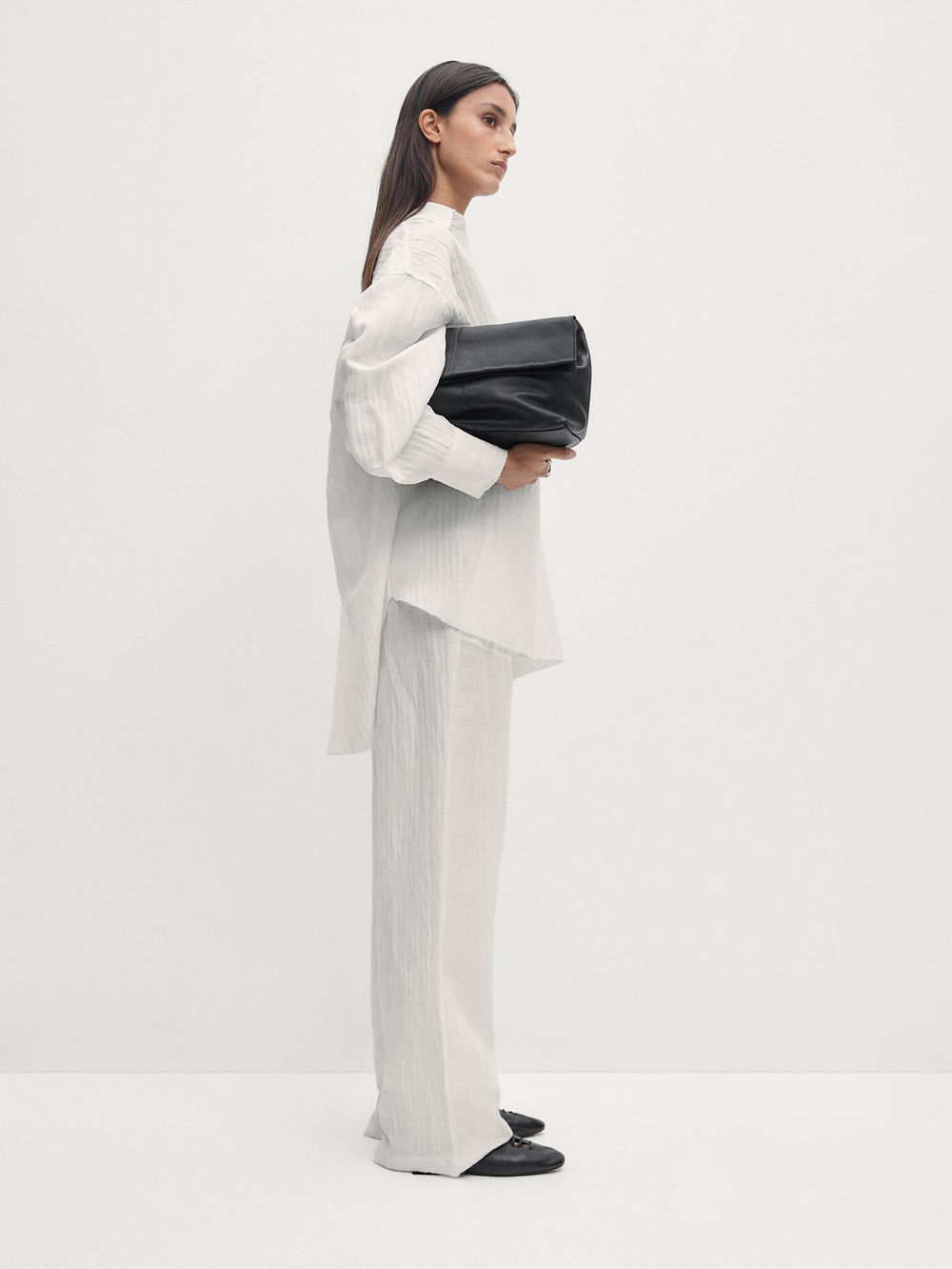 Massimo Dutti Струящиеся брюки с эффектом стрелок, белый