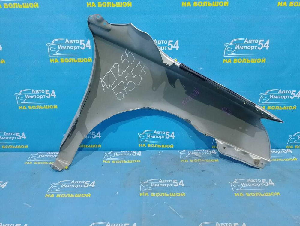 Крыло переднее левое TOYOTA AVENSIS 2006-2010