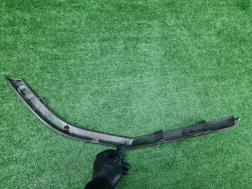 Молдинг бампера левый Hyundai Santa Fe 4 TM 18-21