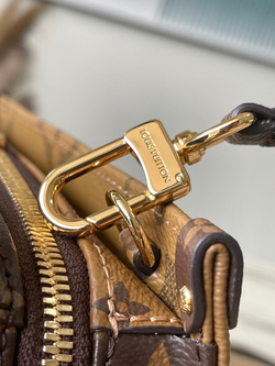 Louis Vuitton Onthego East West