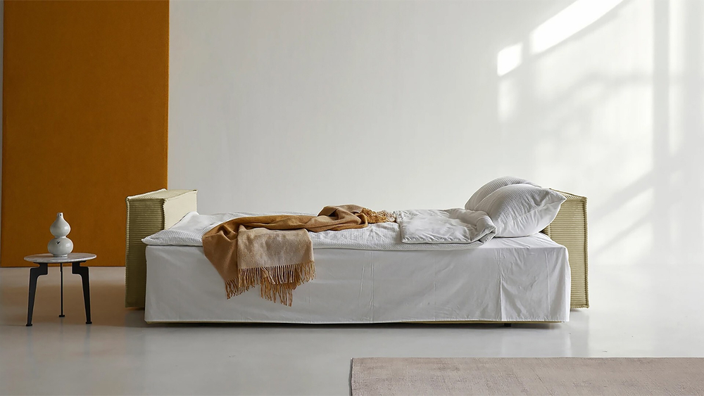 Диван Софт 3 Cilium Cream 240*94*80 см, Кремовый Вельвет Еврокнижка Фиеста